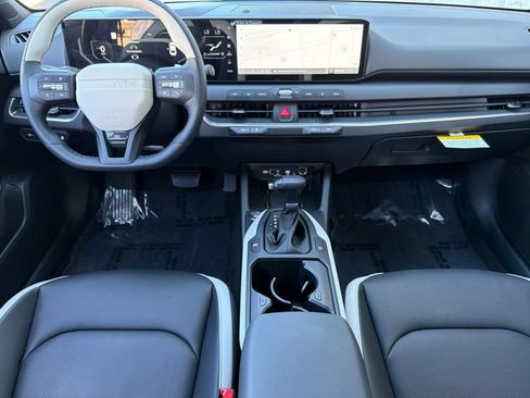 New 2026 Kia K4 EX FWD image 10