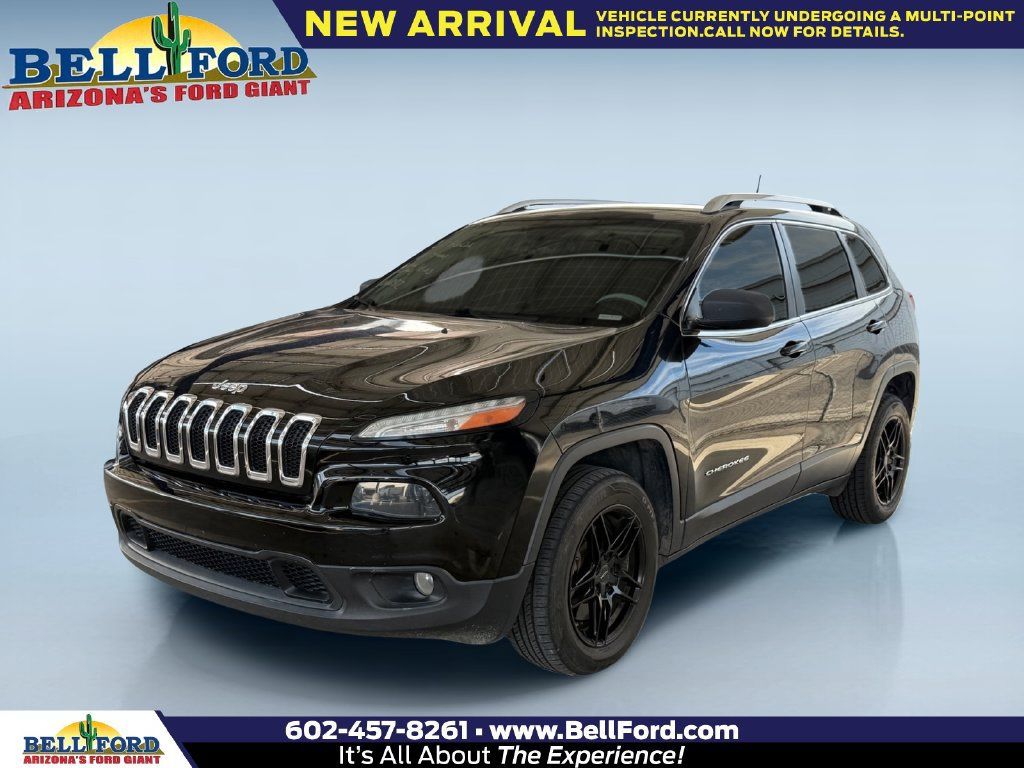 Used 2018 Jeep Cherokee Latitude Plus FWD image 1