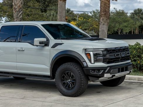 Used 2024 Ford F150 Raptor image 11