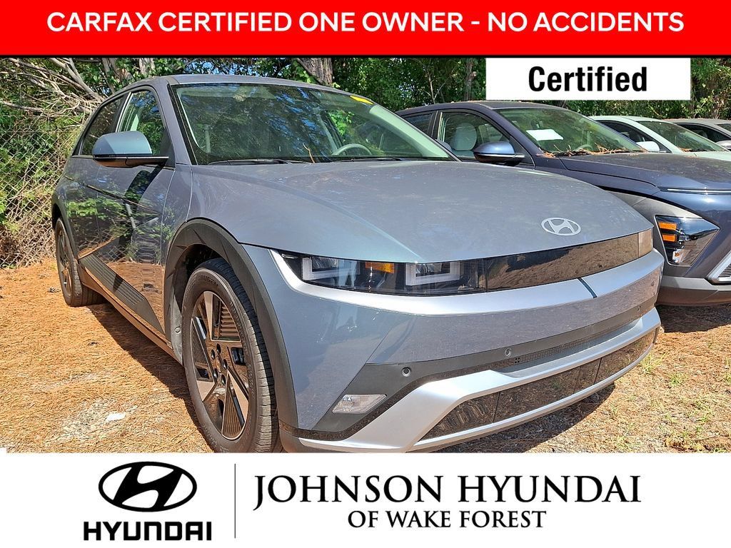 Used 2025 Hyundai Ioniq 5 SE RWD image 1