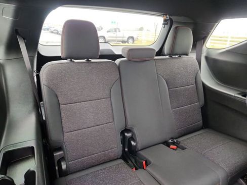 Used 2024 Chevrolet Traverse Z71 w/ LPO, Floor Liner Package image 28