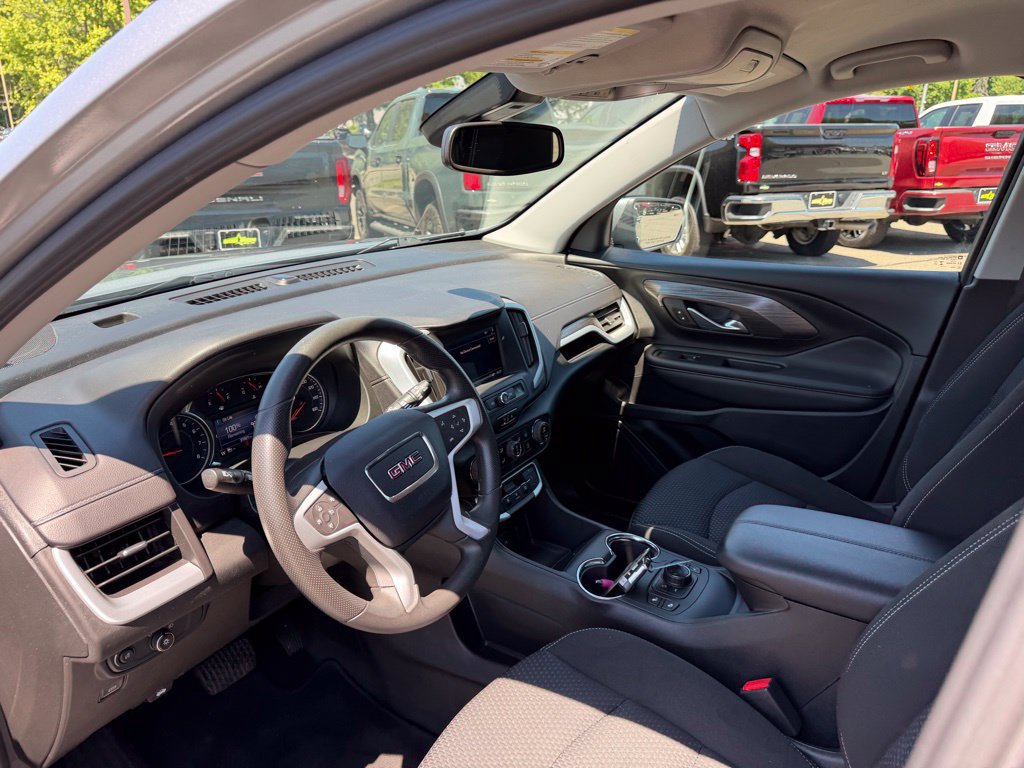 Certified 2023 GMC Terrain SLE w/ Driver Convenience Package AWD/4WD image 15