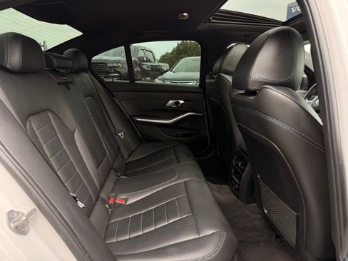 Used 2020 BMW M340i image 24