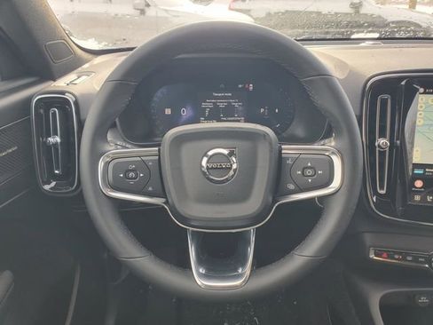 New 2026 Volvo XC40 B5 Ultra w/ Protection Package Premier image 29