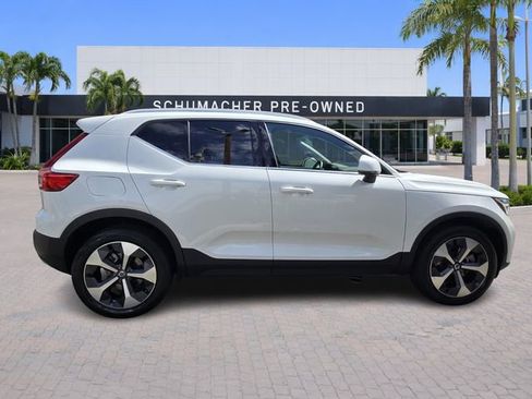 Used 2023 Volvo XC40 B4 Plus w/ Protection Package image 8