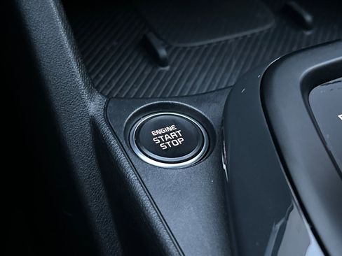 Used 2025 Kia K4 EX image 18