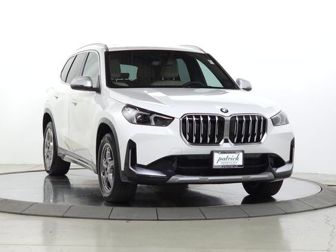 Used 2024 BMW X1 xDrive28i w/ Premium Package AWD/4WD image 1