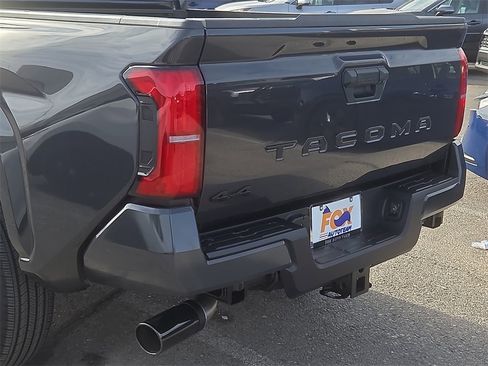 New 2026 Toyota Tacoma SR5 image 23