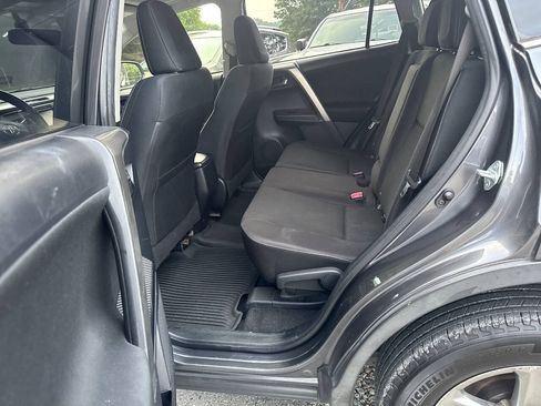 Used 2015 Toyota RAV4 XLE AWD/4WD image 13