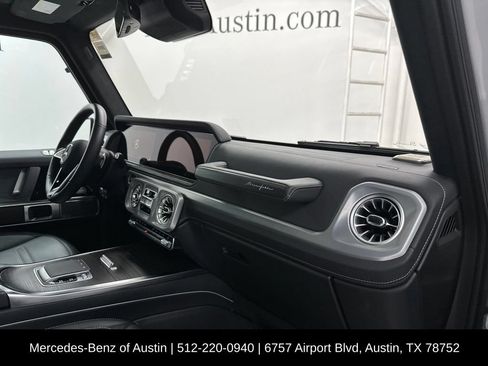 Used 2025 Mercedes-Benz G 550 image 27