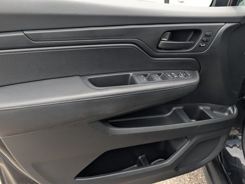 Used 2022 Honda Odyssey EX-L image 22