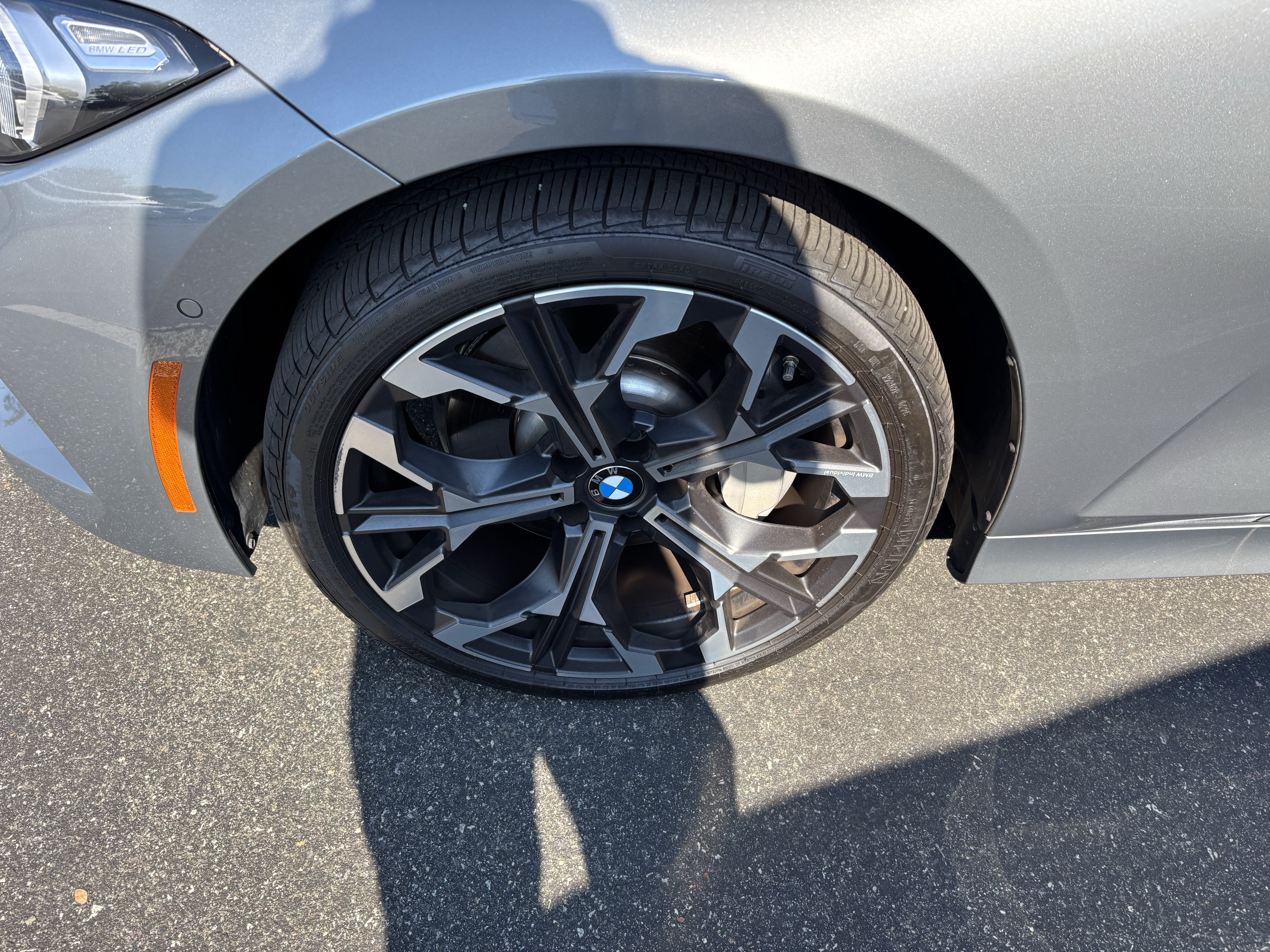 Certified 2025 BMW 330i Sedan RWD image 13