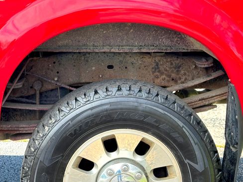 Used 2010 Ford F350 XLT image 12