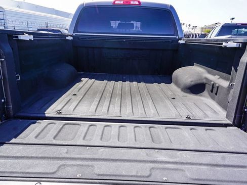 Used 2017 Toyota Tundra Limited w/ Limited Premium Package RWD image 24