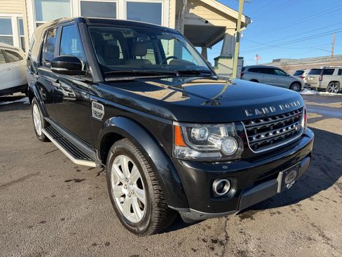 Used 2016 Land Rover LR4 HSE Silver Edition image 5