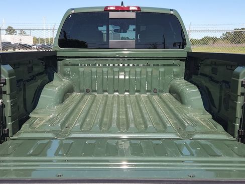 Certified 2024 Nissan Frontier PRO-4X w/ Technology Package image 13