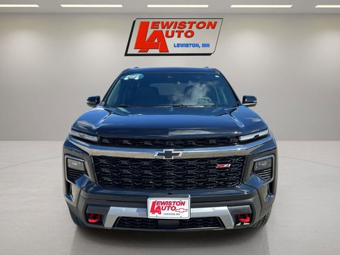 Certified 2025 Chevrolet Traverse Z71 w/ Driver Confidence Package AWD/4WD image 9