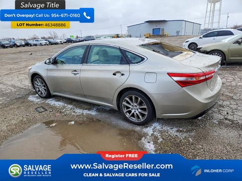 Used 2013 Toyota Avalon Limited w/ Technology Pkg image 3