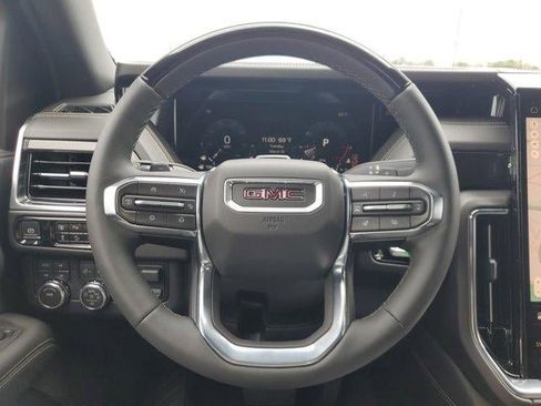 New 2026 GMC Yukon XL Elevation AWD/4WD image 19