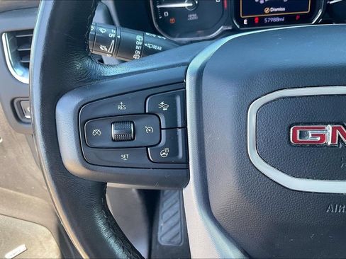 Used 2021 GMC Yukon SLT w/ SLT Luxury Package AWD/4WD image 18