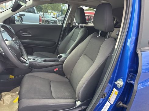 Used 2021 Honda HR-V EX image 17