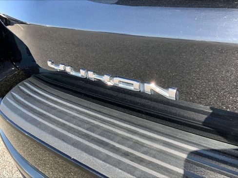 Used 2023 GMC Yukon XL AT4 w/ Max Trailering Package image 30