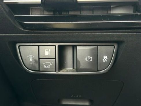 Used 2022 Kia EV6 Wind w/ Wind Technology Package AWD/4WD image 40