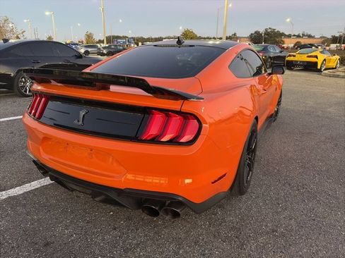Used 2021 Ford Mustang Shelby GT500 w/ Technology Package image 7