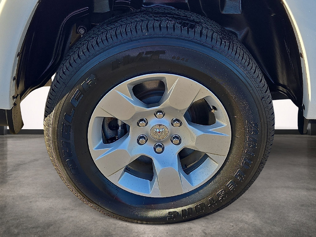 Used 2025 RAM 1500 Big Horn AWD/4WD image 7