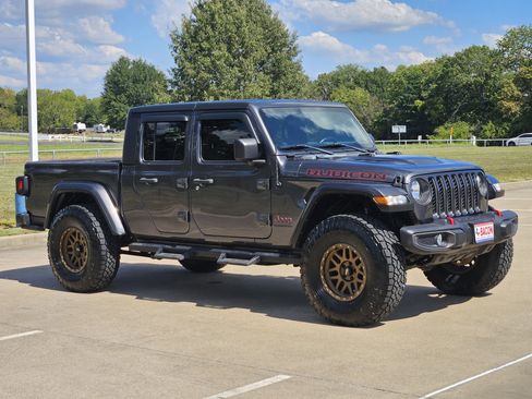 Used 2021 Jeep Gladiator Rubicon w/ Trailer Tow Package image 3
