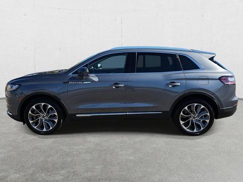 Used 2022 Lincoln Nautilus Reserve w/ Equipment Group 201A image 8