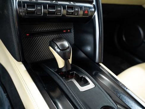 Used 2015 Nissan GT-R Premium AWD/4WD image 27