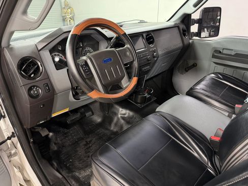 Used 2013 Ford F250 XL RWD image 15