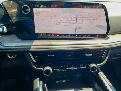 New 2025 Chevrolet Tahoe Premier image 15