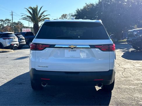 Used 2023 Chevrolet Traverse LS w/ Safety Package image 21