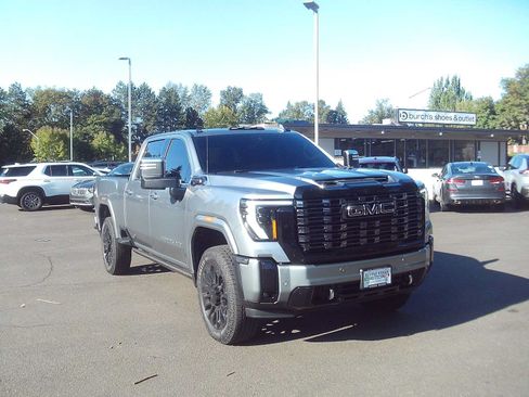 Used 2026 GMC Sierra 2500 Denali Ultimate AWD/4WD image 7