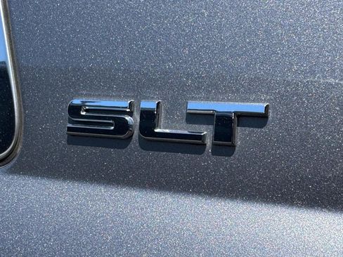 Used 2018 GMC Yukon SLT w/ Open Road Package RWD image 5