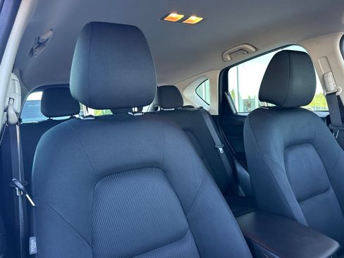 Used 2019 MAZDA CX-5 Sport AWD/4WD image 17
