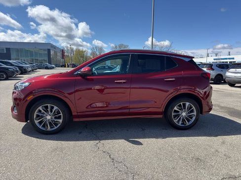 Used 2023 Buick Encore GX Select w/ Sport Touring Package FWD image 6