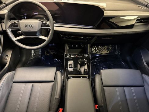 New 2025 Audi Q6 e-tron Premium Plus image 12