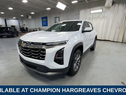 Certified 2026 Chevrolet Equinox LT w/ Safety and Technology Package FWD image 5