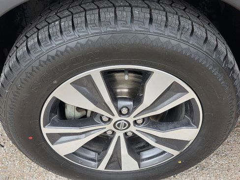 Used 2021 Nissan Murano SV FWD image 40