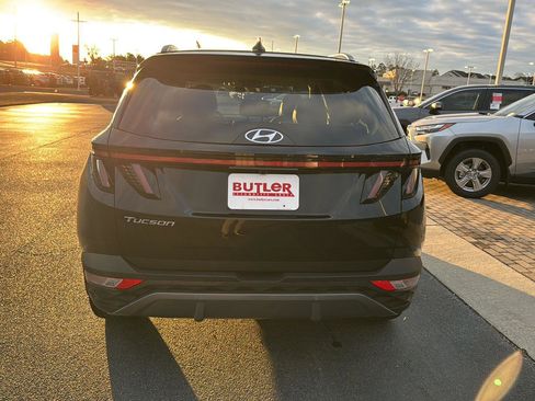 Used 2023 Hyundai Tucson Limited w/ Cargo Package image 4