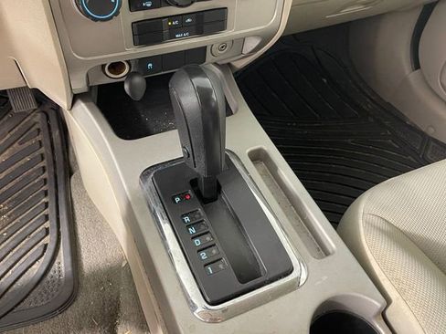 Used 2008 Ford Escape XLT AWD/4WD image 10