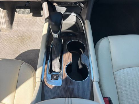 Used 2024 Chevrolet Malibu LT image 45