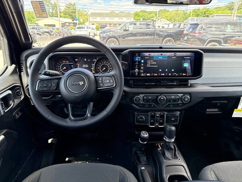 New 2026 Jeep Wrangler Unlimited Sport AWD/4WD image 18
