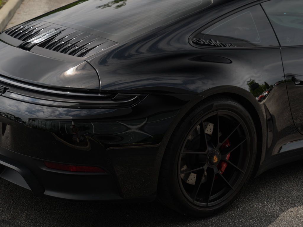Used 2026 Porsche 911 Carrera GTS RWD image 15