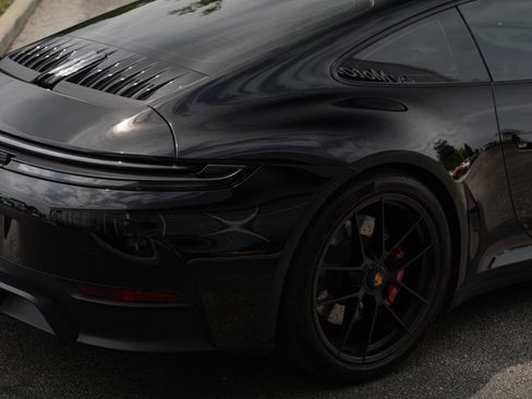 Used 2026 Porsche 911 Carrera GTS RWD image 15