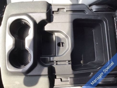 Used 2022 RAM 1500 Big Horn AWD/4WD image 30