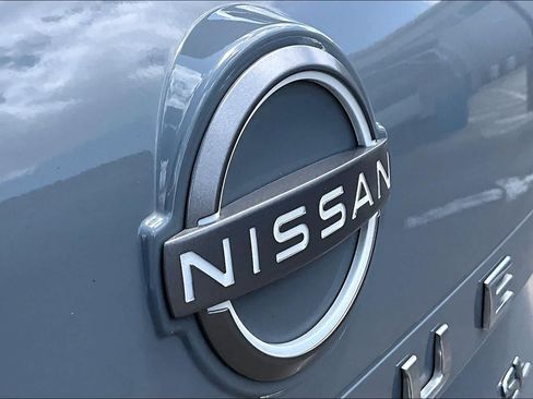 Certified 2022 Nissan Rogue SL FWD image 31